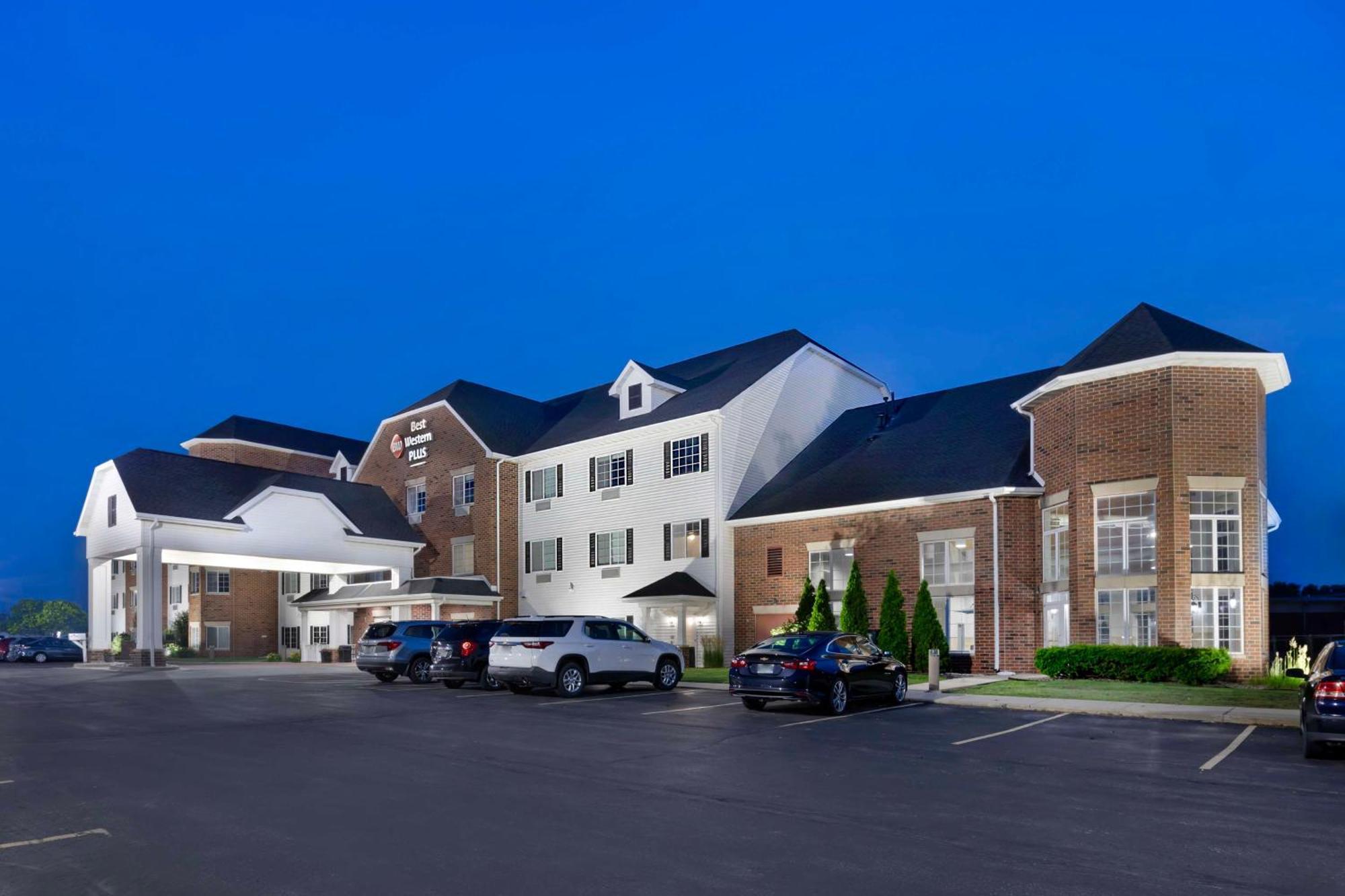 Best Western Plus Appleton Airport Mall Hotel Exterior photo